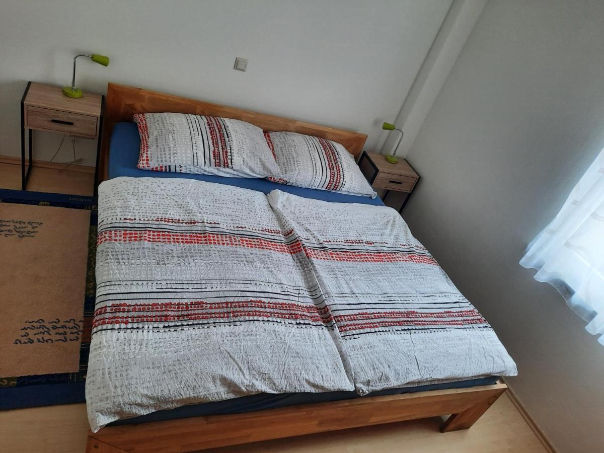 Ferienwohnungen Fryba 바트키르히하임 외부 사진